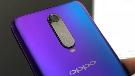 Oppo 17 Pro được mở bán từ 11/11 với nhiều tính năng thú vị