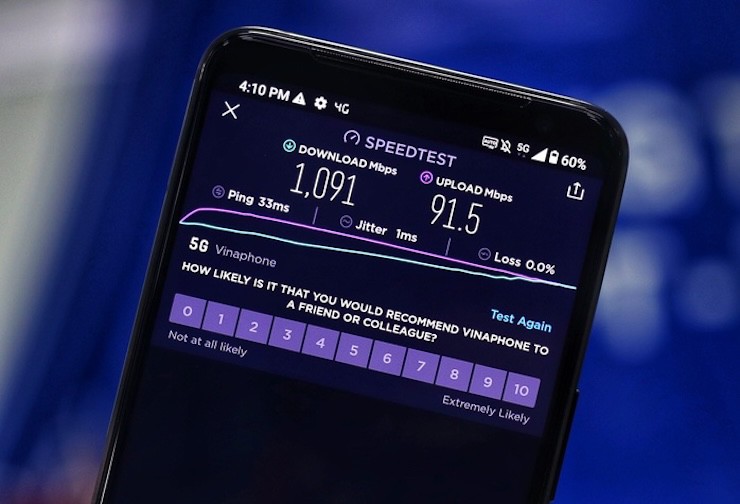 Mạng 5G của các nhà mạng tại Việt Nam cho tốc độ tải xuống (download)&nbsp;"khủng", nhưng tốc độ tải lên (upload) khá thấp và độ trễ (ping) vẫn còn cao.